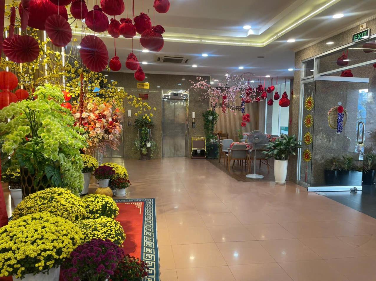 โรงแรมฮึ่งเวือง กว๋างหงาย ภายนอก รูปภาพ